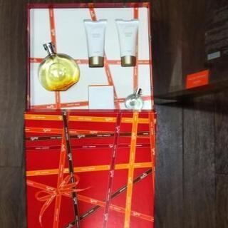 エルメス◇メルヴェイユ100◆限定ギフトセット◇未使用／箱に傷あり エルメス◇メルヴェイユ100◇限定ギフトセット◇未使用／箱に傷あり