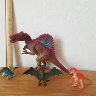 お取引㊥★恐竜４体