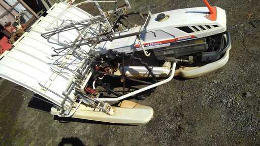 クボタ田植え機4条植え S1-40HDL