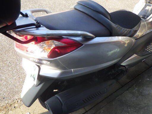 マジェスティ(4D9)☆シルバー☆ワンオーナー☆走行距離15753km  バッテリー新品 マジェスティ(4D9)☆シルバー☆ワンオーナー☆走行距離15753km