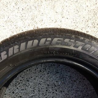 ブリヂストンデューラー　235/55Ｒ18　2本　まだほとんど使っていません！