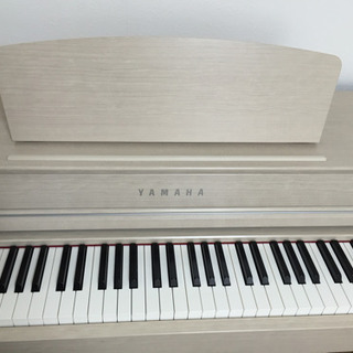 中古クラビノーバ CLP535 椅子・ヘッドフォン付き