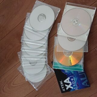 CD-R 8枚・DVD-R　3枚　