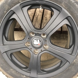 お取引中 17インチ スタッドレス アルミ付き 4本セット ピレリー 215/55R17 マットブラック