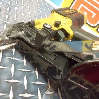 引取限定）（戸畑本店）高圧ねじ打ち機 日立 WF4H 中古品