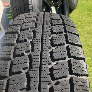 ハイエースアルミ＋スタッドレスセット