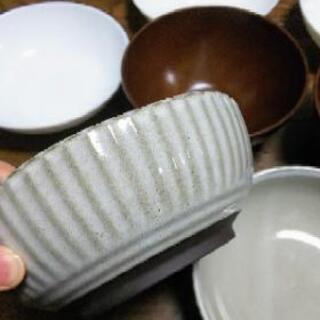 食器類 8点セット ニトリ 唐茶削ぎ 鉢 ボウル ヤマザキ 白い食器 益子焼き タンブラー Miko 静岡の食器 和皿 の中古あげます 譲ります ジモティーで不用品の処分