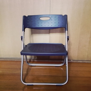 値下げ【新品】ﾐｰﾃｨﾝｸﾞﾁｪｱ　ｱﾙﾐｶﾙｰﾅ　パイプ椅子