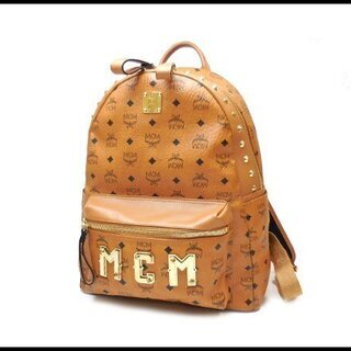 良品 MCM スタッズ レザー バックパック リュックサック 茶