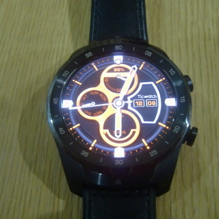 ★美品★ TicWatch Pro（黒）  箱・充電器・取説  付属  予備磁気充電スタンド付き