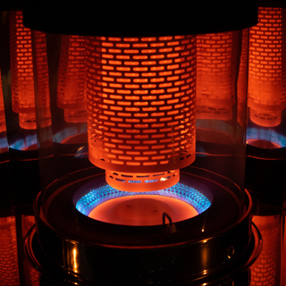 19B0462 燃焼良好 コロナ 煙突式石油ストーブ SV-7014SR 2015年製 暖房