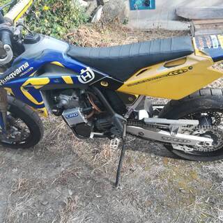 ハスクバーナ sm400r