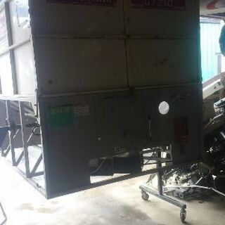 籾運搬タンク GRAINTANK GT210 乾燥機への排出ノズル付き売ります