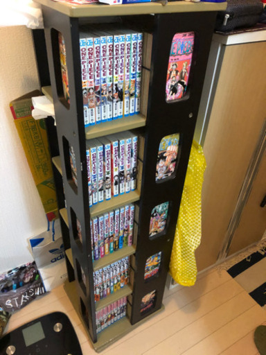 ナルト全巻 ワンピース巻まで 本棚付き けー 品川のマンガ コミック アニメの中古あげます 譲ります ジモティーで不用品の処分