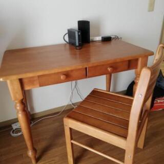 受け渡し先決定☆アンティーク調　木製の机と椅子　セット