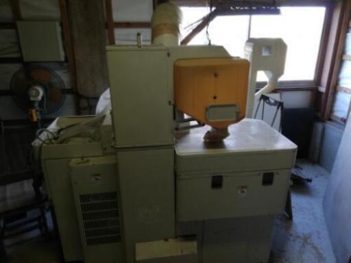 サタケ4インチ籾摺り機