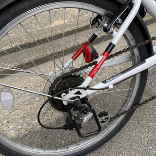 折りたたみ自転車 【終了】折畳み自転車 20インチ 6段変速 カゴ付き