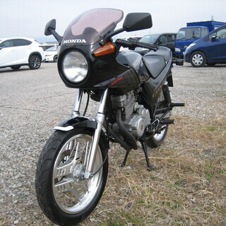 CBX125F 綺麗な車体で少走行