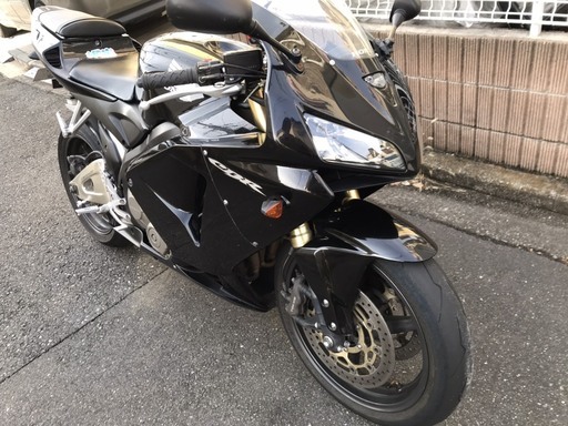 神奈川県内送料無料！！　PC37　CBR600RR　国内　歳末セール！　セミフルパワー　外装つやつやの状態良好　検索　ZX-6R　YZF-R6　GSX-R600　PC40