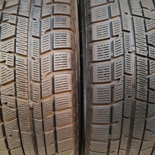 195/65R15 スタッドレス 2016年 7分山 4本代金＋工賃＋廃タイヤ処分込み 20,000円 横浜市 旭区 ズーラシア近く 195-65R15 195/65-15 プリウス　アイシス　アリオン　アルテッツァ　ウィッシュ　エスクワイア　ステップワゴン　カローラフィールダー セレナ