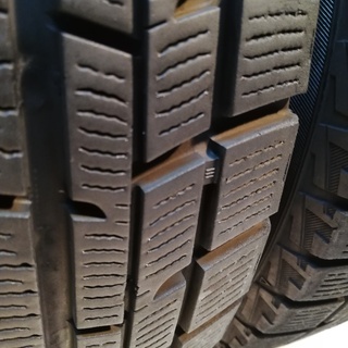 195/65R15 スタッドレス 2016年 7分山 4本代金＋工賃＋廃タイヤ処分込み 20,000円 横浜市 旭区 ズーラシア近く 195-65R15 195/65-15 プリウス　アイシス　アリオン　アルテッツァ　ウィッシュ　エスクワイア　ステップワゴン　カローラフィールダー セレナ