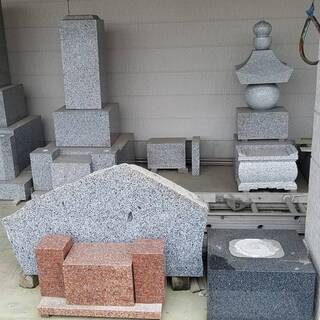 墓石　未使用　新品　展示品　処分さらに値下げ価格　激安　御影石墓石　五輪塔