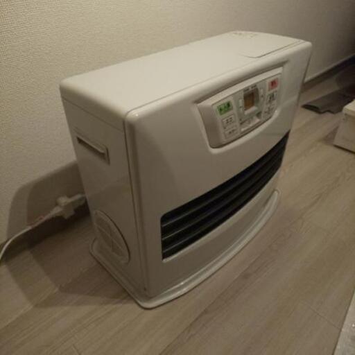 石油ファンヒーター LC-33MW トヨトミ｜TOYOTOMI 通販 | ビックカメラ 