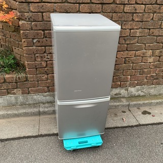 冷蔵庫Panasonic NR-B144W-S Panasonic 冷蔵庫 NR-B144W-W 138L