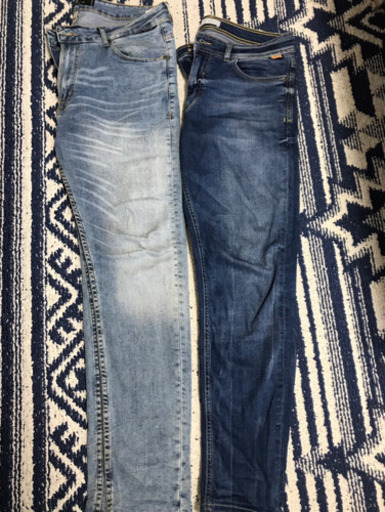 取引中 Zara メンズ スキニー ジーンズ 2本セット おーすぎ 笹塚のジーンズ デニム メンズ の中古 古着あげます 譲ります ジモティーで不用品の処分