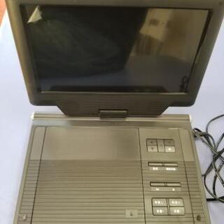 9インチフルセグ搭載 ポータルDVDプレイヤー FL-999FS