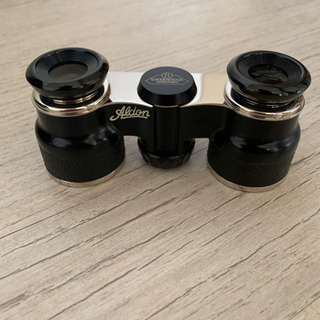 美品　オペラグラス　ケース付き