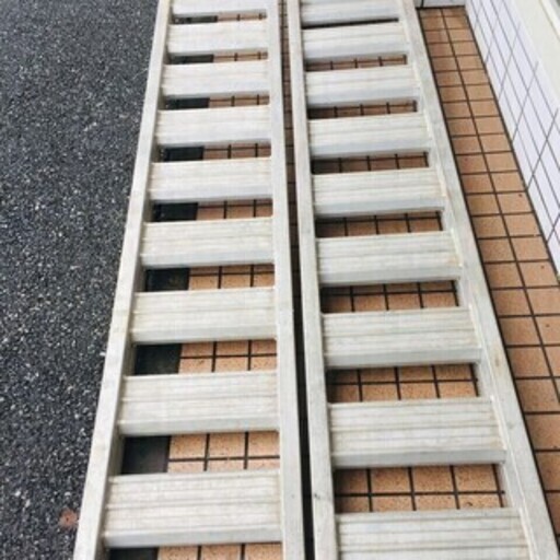 日軽 アルミブリッジ2本セット PXF30-300-40【リライズ野田愛宕店】【店頭引取限定】【中古品】１点限り早い者勝ち！ 日軽 アルミブリッジ2本セット PXF30-300-40【リライズ野田愛宕店