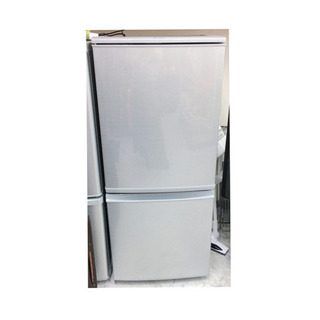 1〜2人暮らし向け シャープ 137L 冷蔵庫 2017年 SJ-D14C A