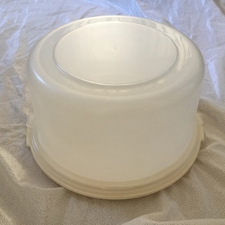 ホールケーキ用容器、タッパ、透明、大、アメリカ製？