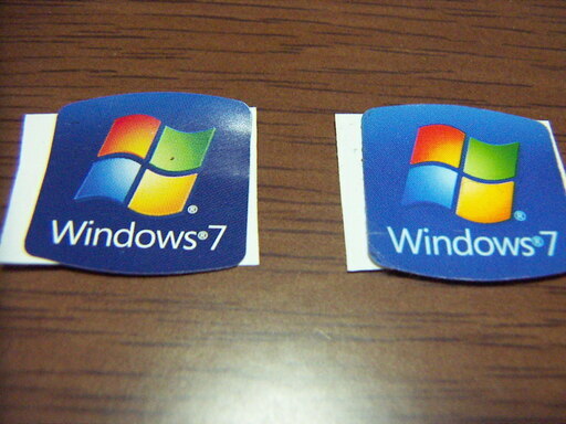Windows7ロゴシール2枚エンブレムシール パソコン用 Used たけ 恵庭のその他の中古あげます 譲ります ジモティーで不用品の処分