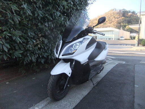 キムコ　ダウンタウン125i 実動中古美車　バッテリーフル充電済み　オイル交換後渡し　ナンバー登録書類有②