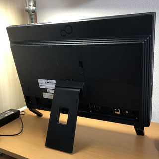 年内に取引可能な方限定値下げ交渉あり 中古 富士通 ESPRIMO FH56/HDB Core