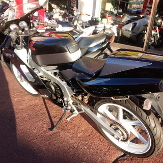 NO.3007　ＮＳ－１　水冷２サイクルエンジン　６速ギヤ　７．２馬力　カーボンチャンバー　ブラック　☆彡 NO.3007 NS－1 水冷2サイクルエンジン 6速ギヤ 7．2馬力