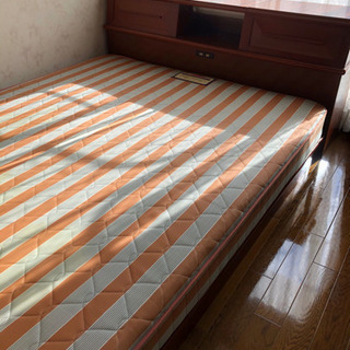 （決まりました）新品 京都西川 高級 羽毛布団 ダブル （ベッドも）