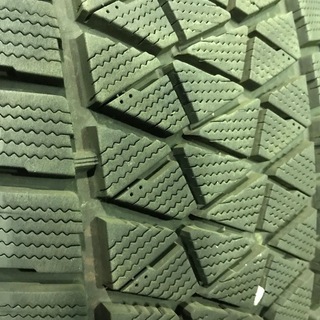 ブリヂストン BLIZZAK DM-V2 265/65R17 2017年50週 9分山 