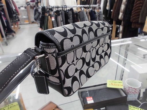 COACH コーチ シグネチャー ミニフィールド ショルダーバッグ ポシェット 6844 バッグ キャンバス×レザー 斜め掛け 苫小牧西店