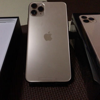 【未使用】iPhone11ProMax512GB GOLD 盗難紛失保証付き