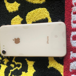 simロック解除済み新品交換品iPhone8.256GBゴールド