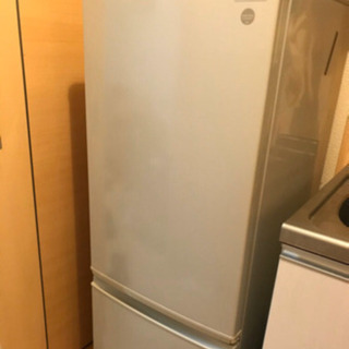 冷蔵庫　シャープ