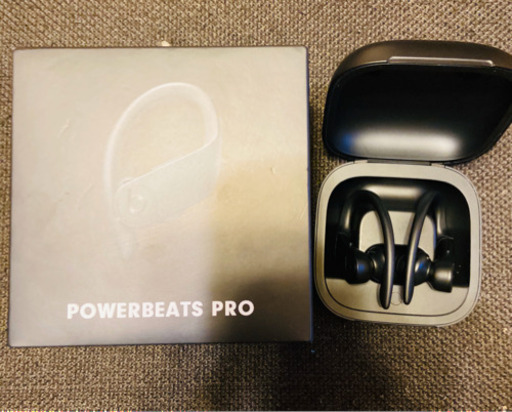 ヘッドフォン power beats pro black