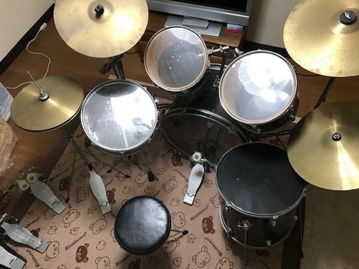 ドラムのセット（楽器）