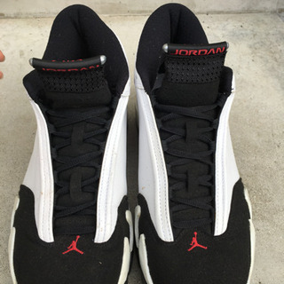 ジョーダン14スニーカー
