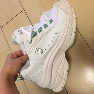 K-SWISS サイズ22.25　厚底スニーカー