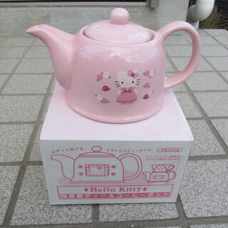 Hello Kitty 陶器製ティー＆コーヒーポット1個