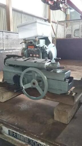 中古品  日立研磨機 GK130F